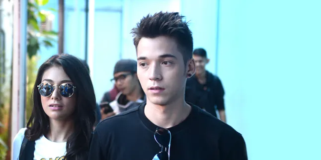 Dikabarkan Hamil Sebelum Nikah, Ini Jawaban Celine Evangelista Dikabarkan Hamil Sebelum Nikah, Ini Jawaban Celine Evangelista
