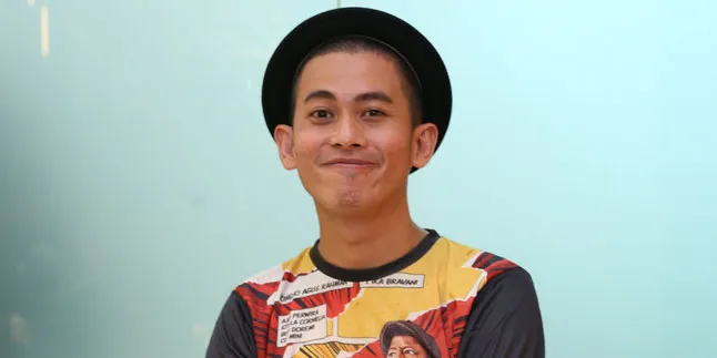 Dikaruniai Anak Kedua, Budi Doremi Minta Saran Nama Pada Netizens Dikaruniai Anak Kedua, Budi Doremi Minta Saran Nama Pada Netizens