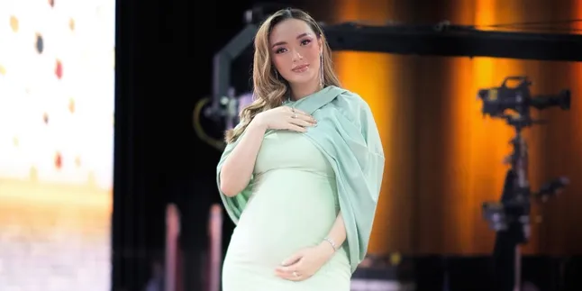 Dikaruniai Bayi Perempuan, Begini Kondisi Zaskia Gotik Usai Melahirkan Anak Kedua