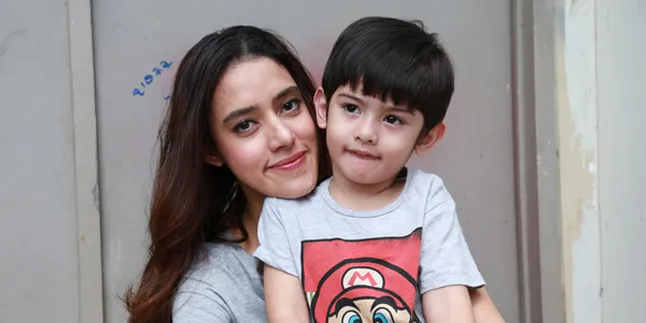 Dikira Cemburu, Fairuz Tantang Kumalasari Adu Cantik Natural Dikira Cemburu, Fairuz Tantang Kumalasari Adu Cantik Natural
