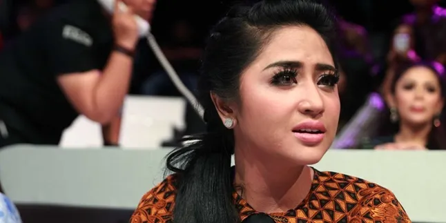 Dikonfirmasi Soal Pernikahan, Calon Suami Dewi Perssik Arahkan ke KUA