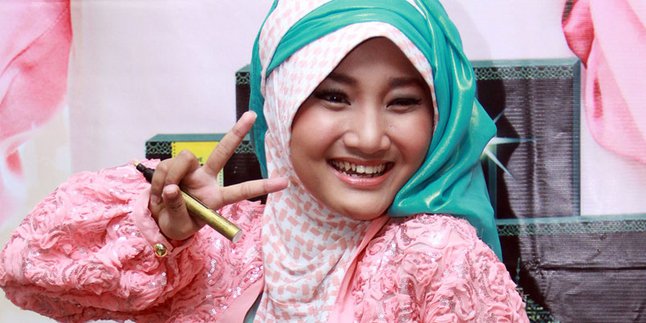 Dikritik Fans Agnes Monica, Fatin Tanggapi Dengan Santai