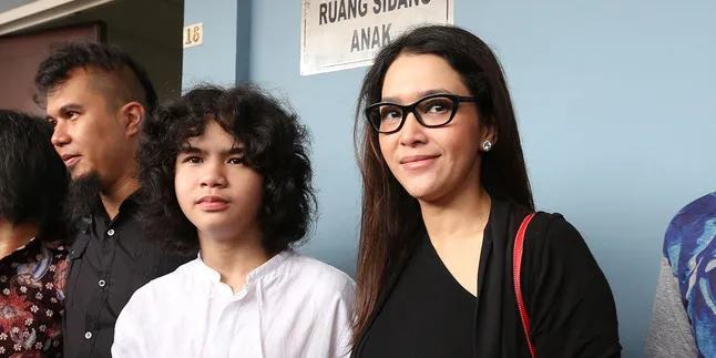 Dikritik Karena Belikan Dul Mobil, Maia Estianty Jelaskan Anaknya Selalu Pakai Sopir