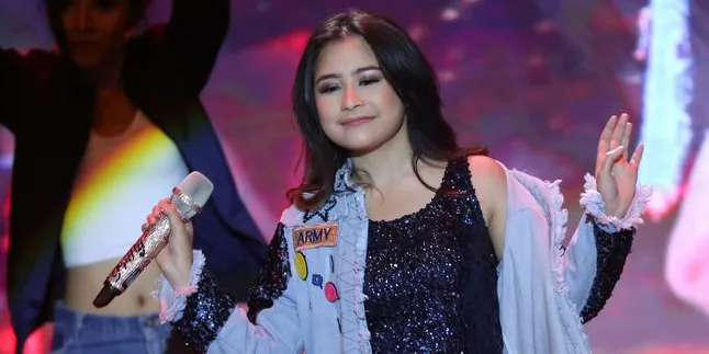 Diminta Fans Jadian di Atas Panggung, Ini Kata Prilly & Aliando