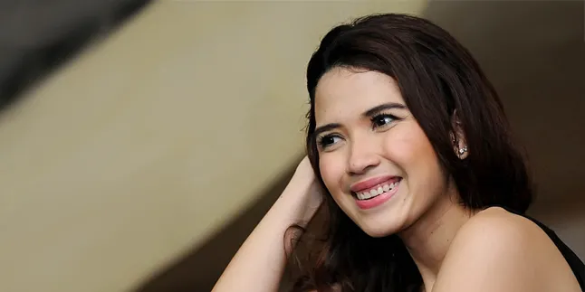 Dinda Kanyadewi Semakin Khawatir Jodohnya Tak Juga Datang
