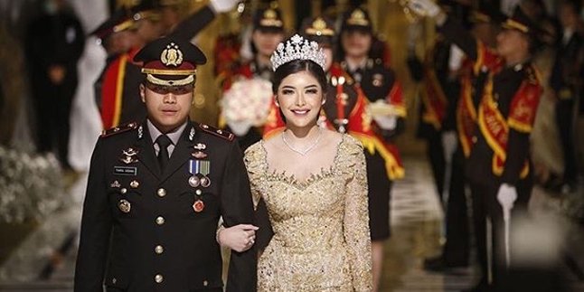Married to the Police Chief, Selebgram Rica Andriani Holds a Wedding Reception with Thousands of Invited Guests in the Midst of the Corona Pandemic