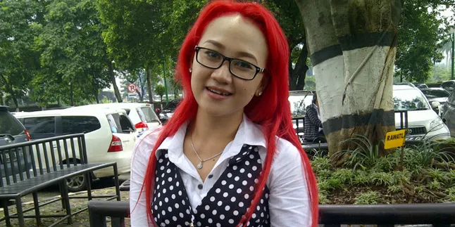 Diperiksa Polisi, Yenny Anggraeny Dicecar 34 Pertanyaan Diperiksa Polisi, Yenny Anggraeny Dicecar 34 Pertanyaan