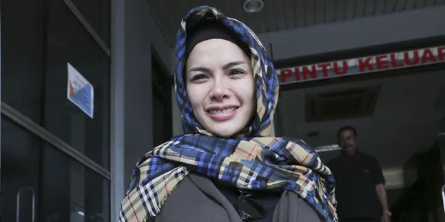 Dipo Disebut Punya Pacar Sebelum Perceraian Selesai, Ini Komentar Nikita Mirzani