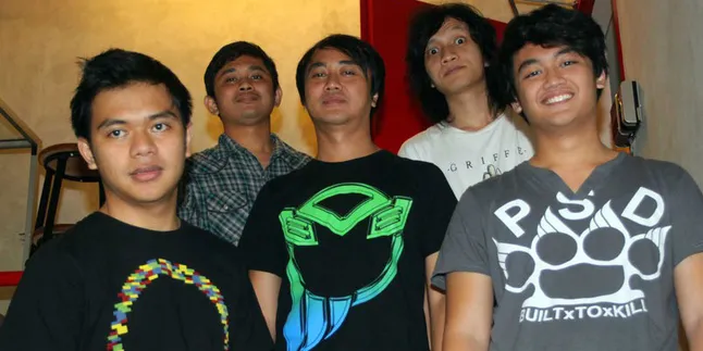Diproduseri Thomas Ramadhan, Boys of Rock Bantah Aji Mumpung