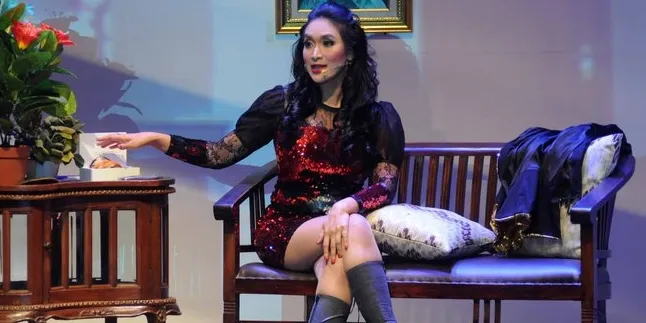 Dipuji Cocok Jadi Penyanyi Dangdut, Happy Salma Bersyukur