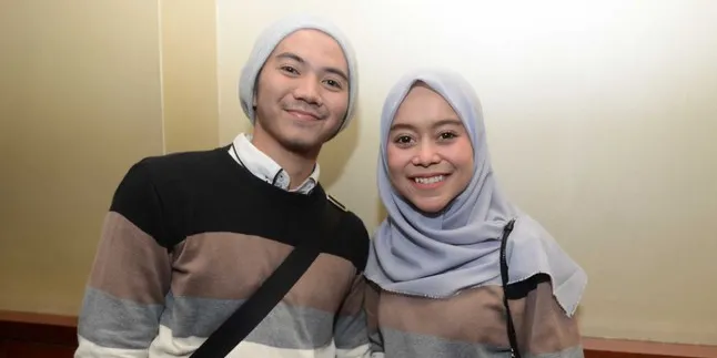 Dirinya Diduga Sosok Mantan Pelit Lesti Kejora, Begini Jawaban Rizki DA Dirinya Diduga Sosok Mantan Pelit Lesti Kejora, Begini Jawaban Rizki DA