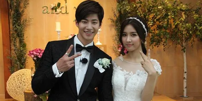 Dirumorkan 'Selingkuh', Kim So Eun Minta Maaf Sama Song Jae Rim Dirumorkan 'Selingkuh', Kim So Eun Minta Maaf Sama Song Jae Rim