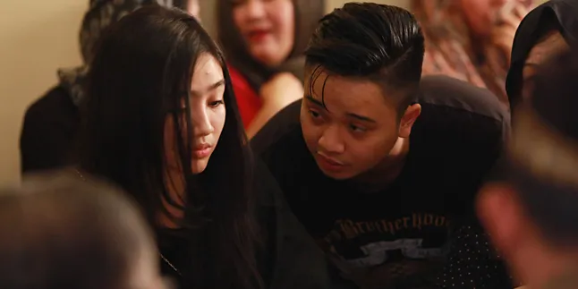 Dirundung Duka, Derby Romero Percaya Kekasihnya Akan Tegar