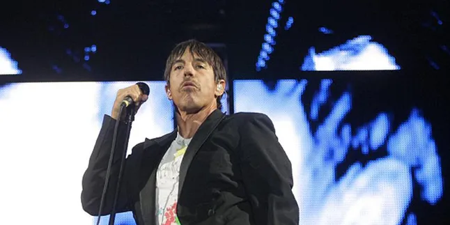 Disangka Fans, Vokalis RHCP Dihajar Bodyguard The Rolling Stones