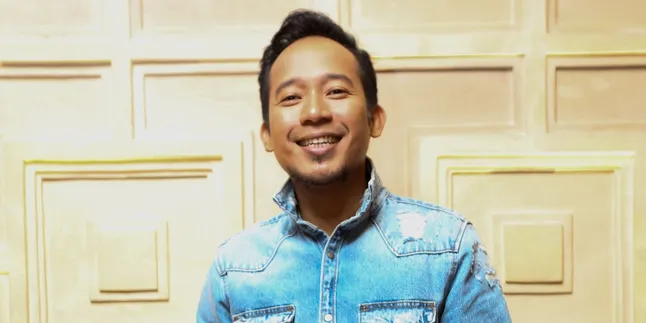 Disatukan Dengan Cak Lontong Dalam Program Sahur, Deni Cagur Senang Bukan Main! Disatukan Dengan Cak Lontong Dalam Program Sahur, Deni Cagur Senang Bukan Main!