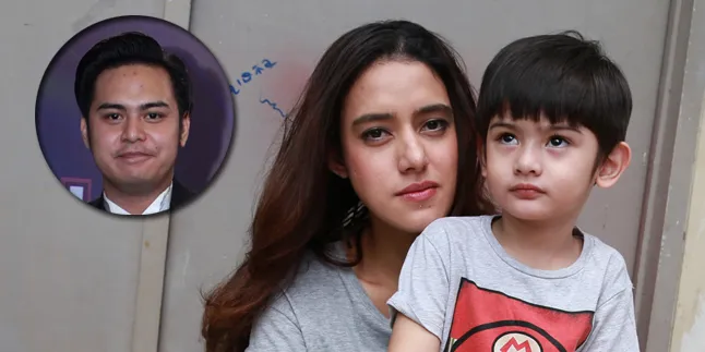 Disebut Larang Galih Ketemu Anak, Fairuz A Rafiq Kebingungan Disebut Larang Galih Ketemu Anak, Fairuz A Rafiq Kebingungan