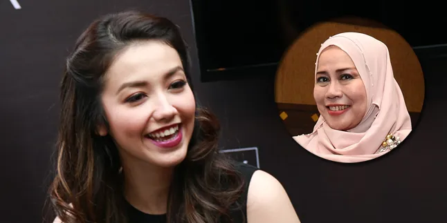 Disebut Mantu Cantik, Velove Vexia: Aku Sayang Ibu Dewi Yull Disebut Mantu Cantik, Velove Vexia: Aku Sayang Ibu Dewi Yull