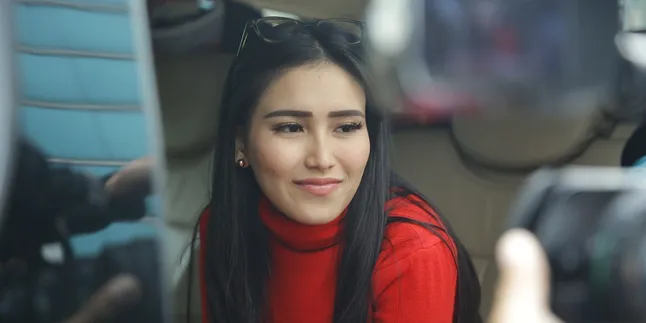 Disebut Ngebet Ajak Duet Keremcem, Ayu Ting Ting: Terserah Orang Mau Bilang Apa