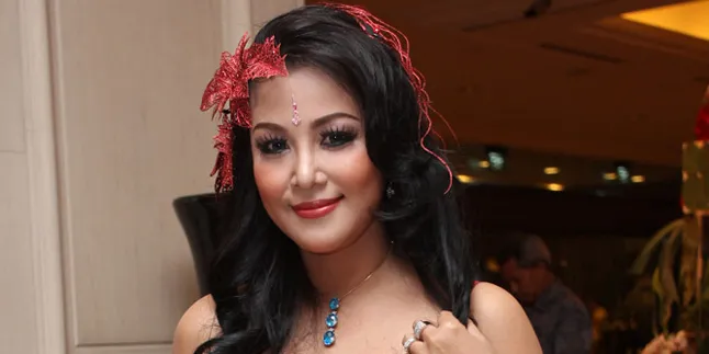 Disebut Perusak Rumah Tangga, Maria Eva Tak Terusik