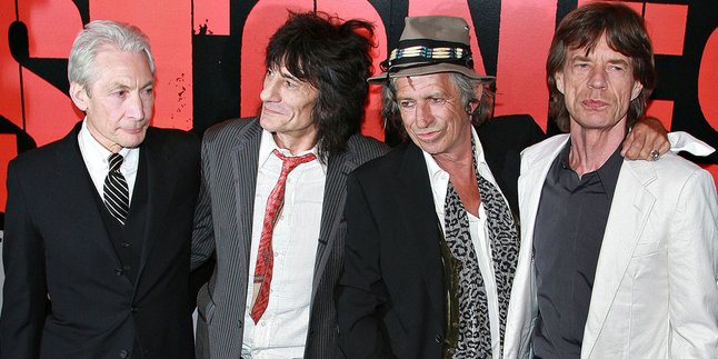 Disediakan Kursi, Fans The Rolling Stones Pilih Berdiri