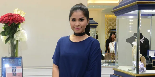 'Diserang' Fans K-Pop di Instagram, Ini Tanggapan Annisa Pohan 'Diserang' Fans K-Pop di Instagram, Ini Tanggapan Annisa Pohan