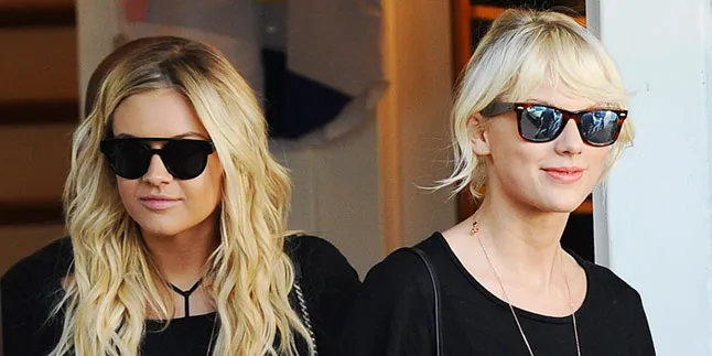 Disindir Demi Lovato, Taylor Swift Tetap FaceTime Bareng Skuadnya Disindir Demi Lovato, Taylor Swift Tetap FaceTime Bareng Skuadnya