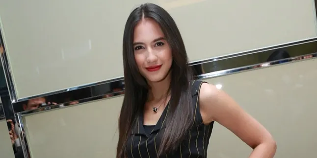 Disudutkan Netizen Karena Lukisan, Ini Reaksi Pevita Pearce Disudutkan Netizen Karena Lukisan, Ini Reaksi Pevita Pearce