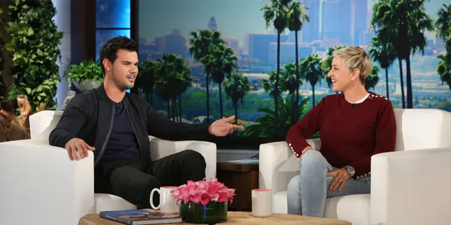 Disuruh Buka Baju, Taylor Lautner Malah Malu-Malu