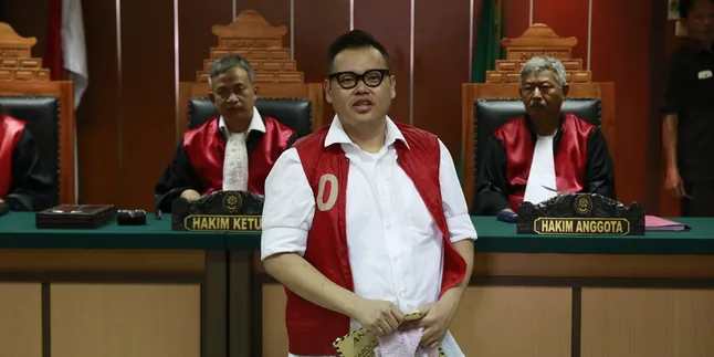 Ditahan, Presenter Reza Bukan Alami Penurunan Berat Badan