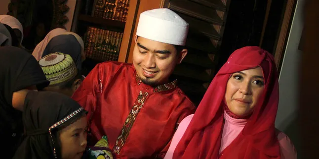 Ditantang Mandikan Anak, Ustaz Solmed Kebingungan
