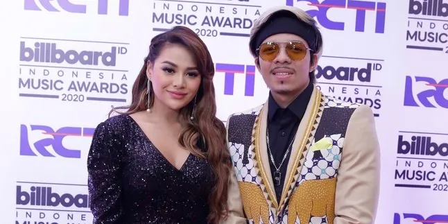 Ditanya Bakal Nikahi Aurel Hermansyah Tahun Ini, Atta Halilintar: Insya Allah, Doakan Saja Ditanya Bakal Nikahi Aurel Hermansyah Tahun Ini, Atta Halilintar: Insya Allah, Doakan Saja