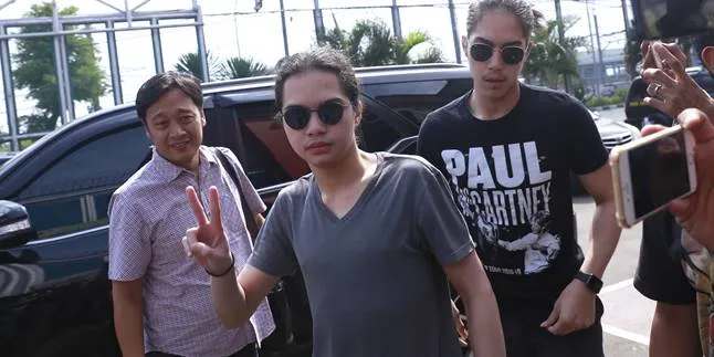 Ditanya Lebih Suka Ahmad Dhani Bermusik atau Terjun ke Politik, Ini Jawaban Dul Jaelani Sebagai Anak Ditanya Lebih Suka Ahmad Dhani Bermusik atau Terjun ke Politik, Ini Jawaban Dul Jaelani Sebagai Anak