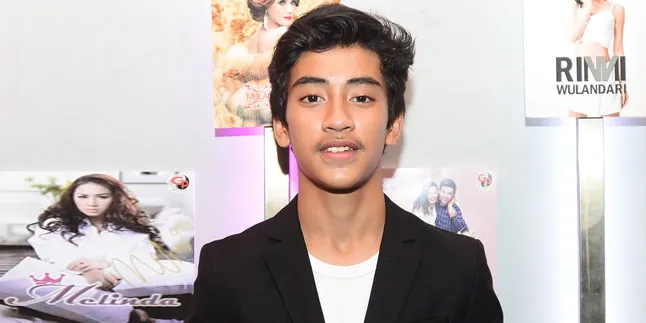 Ditanya Niatan Jadi Ustaz, Ini Jawaban Putra Ganteng Umi Pipik Ditanya Niatan Jadi Ustaz, Ini Jawaban Putra Ganteng Umi Pipik