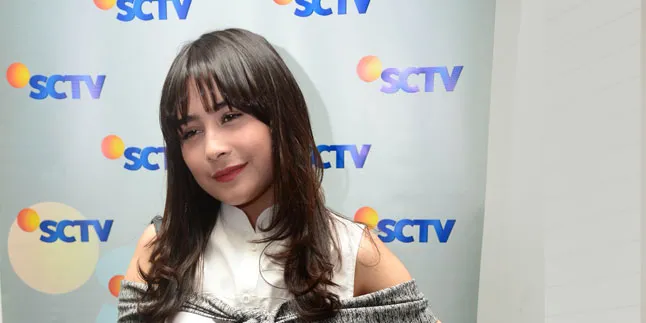 Ditanya Soal Cinta di Belakang Layar, Ini Kata Prilly Latuconsina