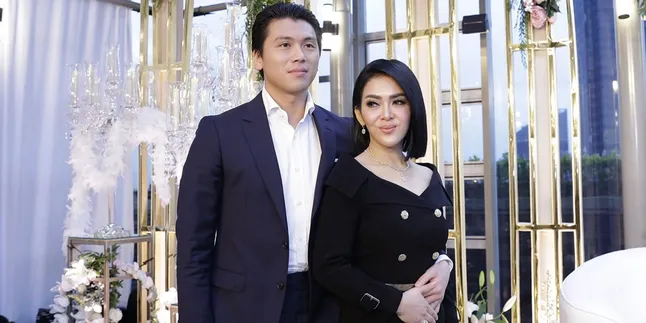 Ditanya Soal Momongan, Syahrini dan Reino Barack Berharap Bisa Diberi Secepatnya