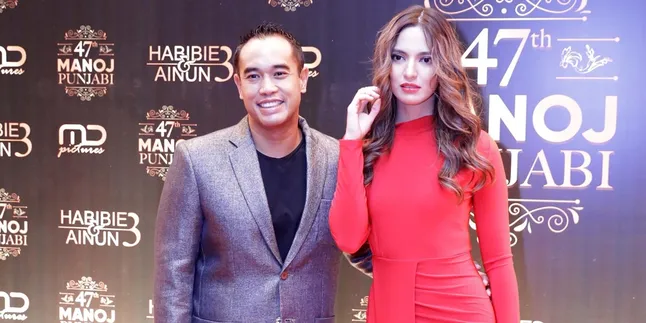 Ditanya Soal Selingkuh Sama Nia Ramadhani, Ardi Bakrie Gagap dan Ngaku Cuma Temenan Doang Ditanya Soal Selingkuh Sama Nia Ramadhani, Ardi Bakrie Gagap dan Ngaku Cuma Temenan Doang