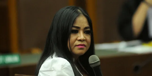 Ditawari Join Padepokan Aa Gatot, Annisa Bahar Pilih Almarhum Uje