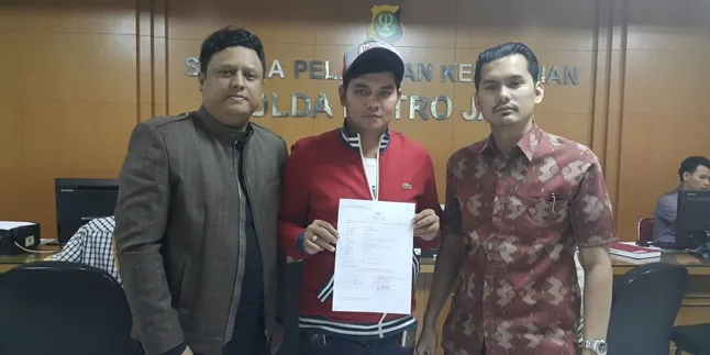 Ditemani Istri, Indra Bekti Laporkan Gigih Arsanofa ke Polda