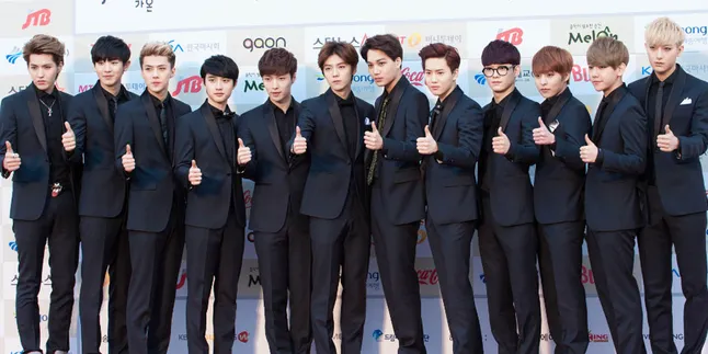 Ditinggal 2 Member, EXO Terpilih Jadi Boyband Terbaik Ditinggal 2 Member, EXO Terpilih Jadi Boyband Terbaik