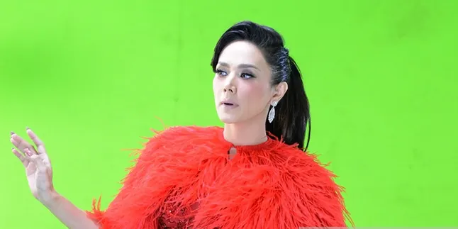 Ditinggal Kerja, Anak Mulan Jameela Ngambek