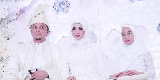 Ditinggal Laudya Cynthia Bella ke Korea, Emran dan Aleesya Mewek Sedih