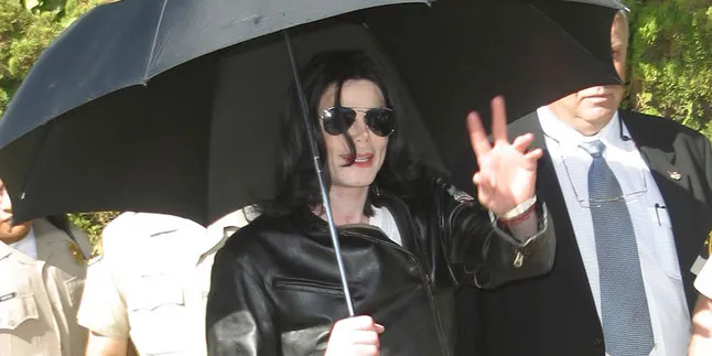 Ditinggal Tanpa Tuan, Rumah Michael Jackson Akhirnya Dijual Juga Ditinggal Tanpa Tuan, Rumah Michael Jackson Akhirnya Dijual Juga