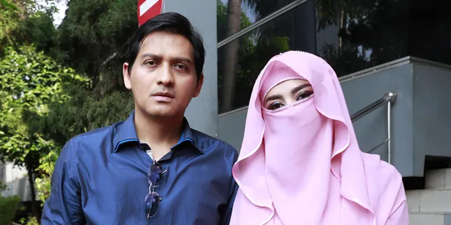 Ditipu & Rugi Hingga 8,8 Miliar, Lucky Hakim Adakan Sayembara Berhadiah