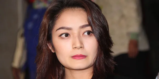 Ditipu, Siti Badriah Sempat Makan Nasi Pakai Terasi Ditipu, Siti Badriah Sempat Makan Nasi Pakai Terasi