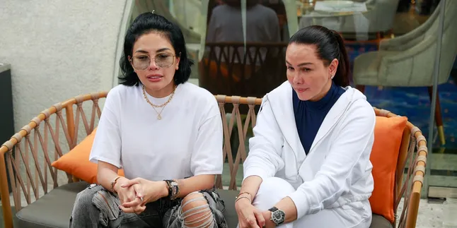 Dito Mahendra Tak Hadir Lagi di Sidang Nikita Mirzani, Apa Sikap Hakim? Dito Mahendra Tak Hadir Lagi di Sidang Nikita Mirzani, Apa Sikap Hakim?