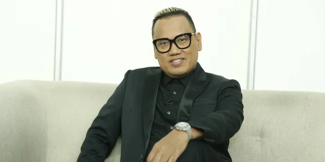 Dituding Nikita Mirzani Serba Settingan, Uya Kuya Beri Tanggapan Santai Dituding Nikita Mirzani Serba Settingan, Uya Kuya Beri Tanggapan Santai