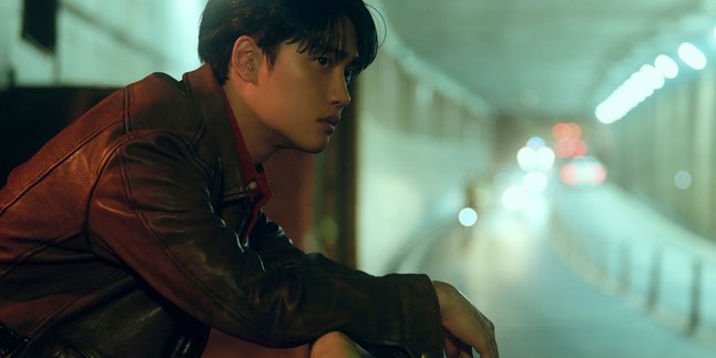 D.O. EXO Tops iTunes Album Chart in 42 Countries with 2nd Mini Album 'EXPECTATION'