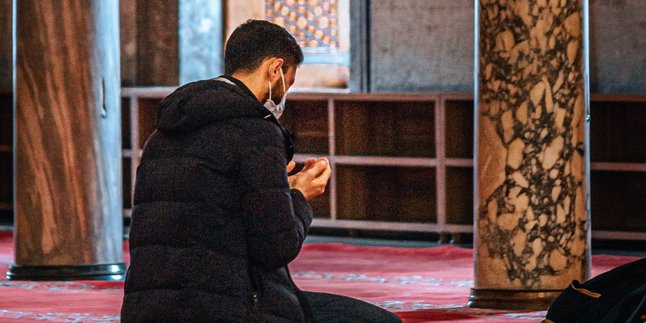 Doa Lailatul Qadar Lengkap Beserta Bacaan dan Artinya