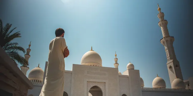 Doa Sholat Jumat Lengkap Beserta Urutannya, Ketahui Pula Amalan Sunnahnya