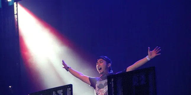 Dokumentasikan Karir, Winky Wiryawan Rilis PLAYLIST